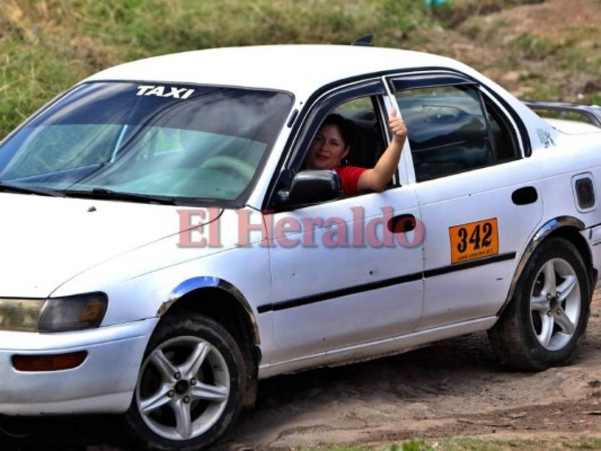 Amelia Mejía, la taxista hondureña que rompe estereotipos