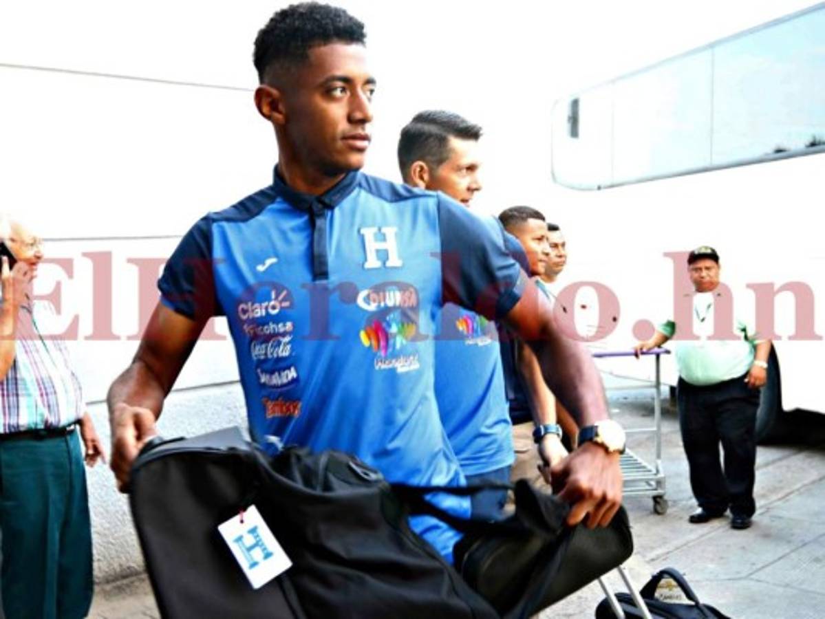 Anthony Choco Lozano abandona rueda de prensa por discusión entre periodistas