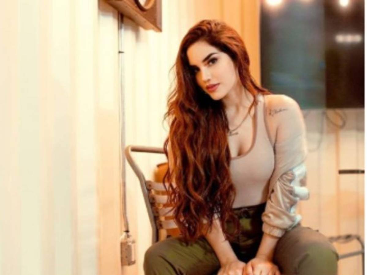 Kimberly Loaiza publica la primera foto en traje de baño tras anunciar embarazo