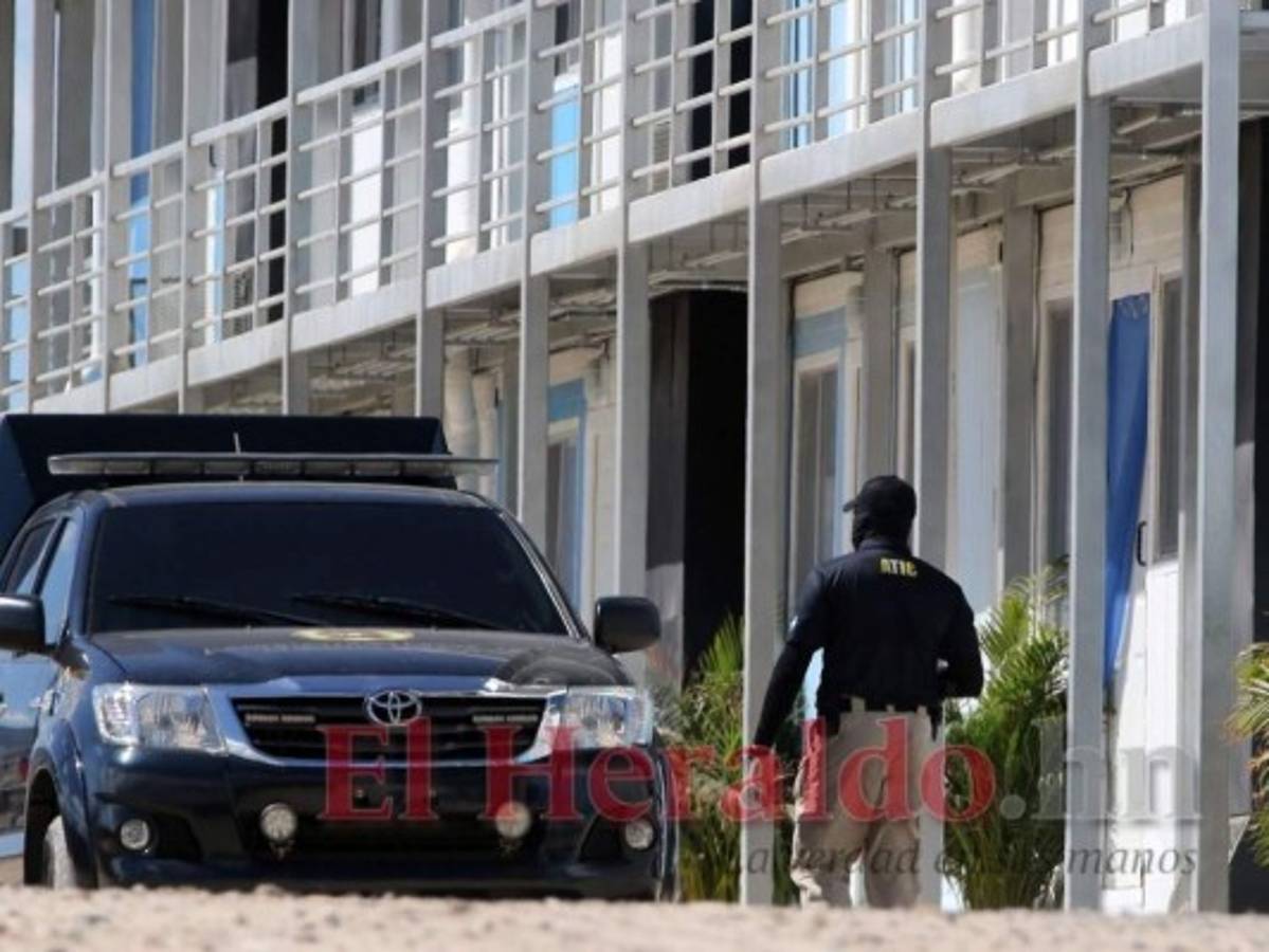 Tras denuncias de EL HERALDO, Ministerio Público investiga casas contenedores