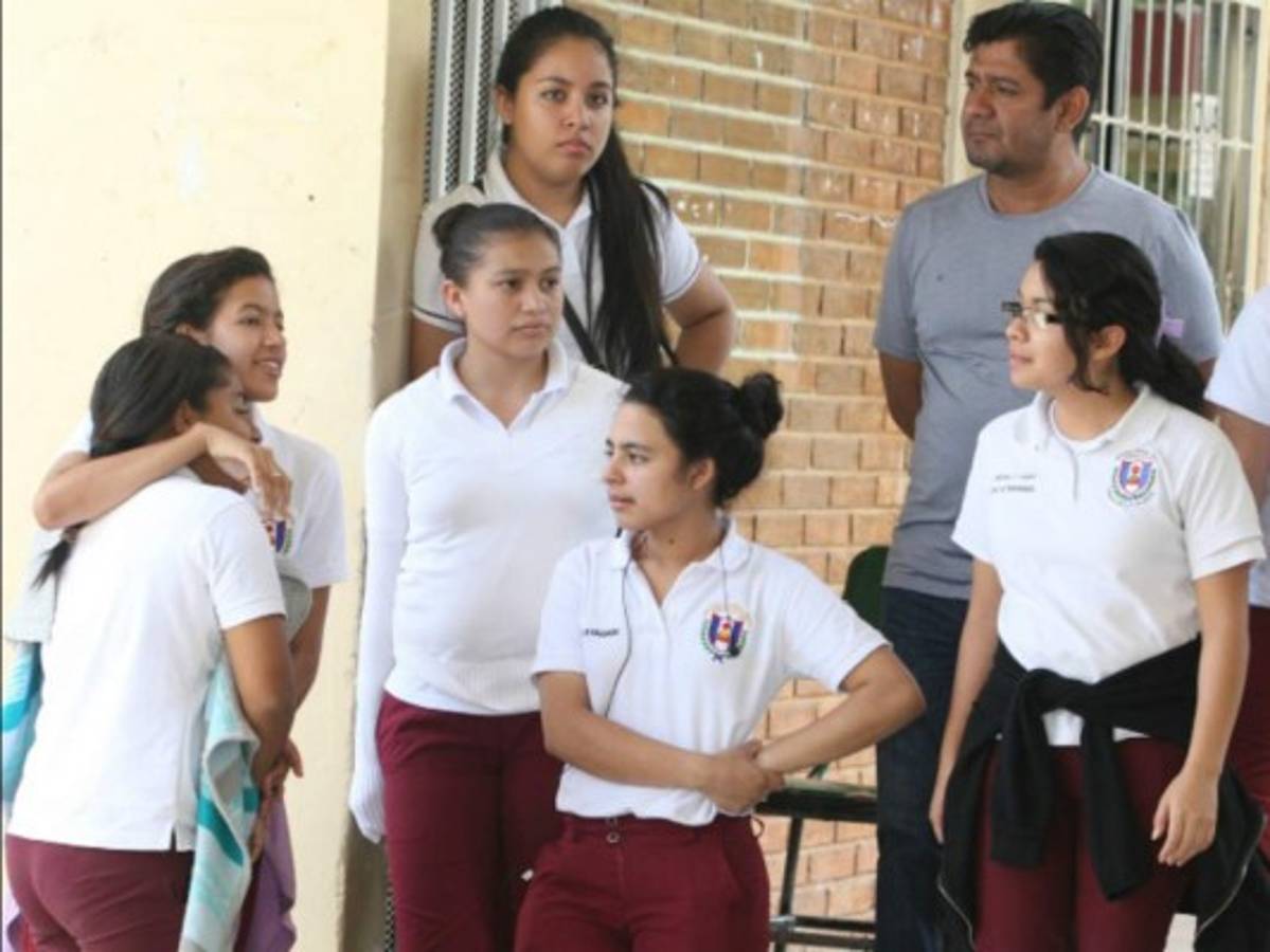 Los últimos 1,936 normalistas se gradúan este año