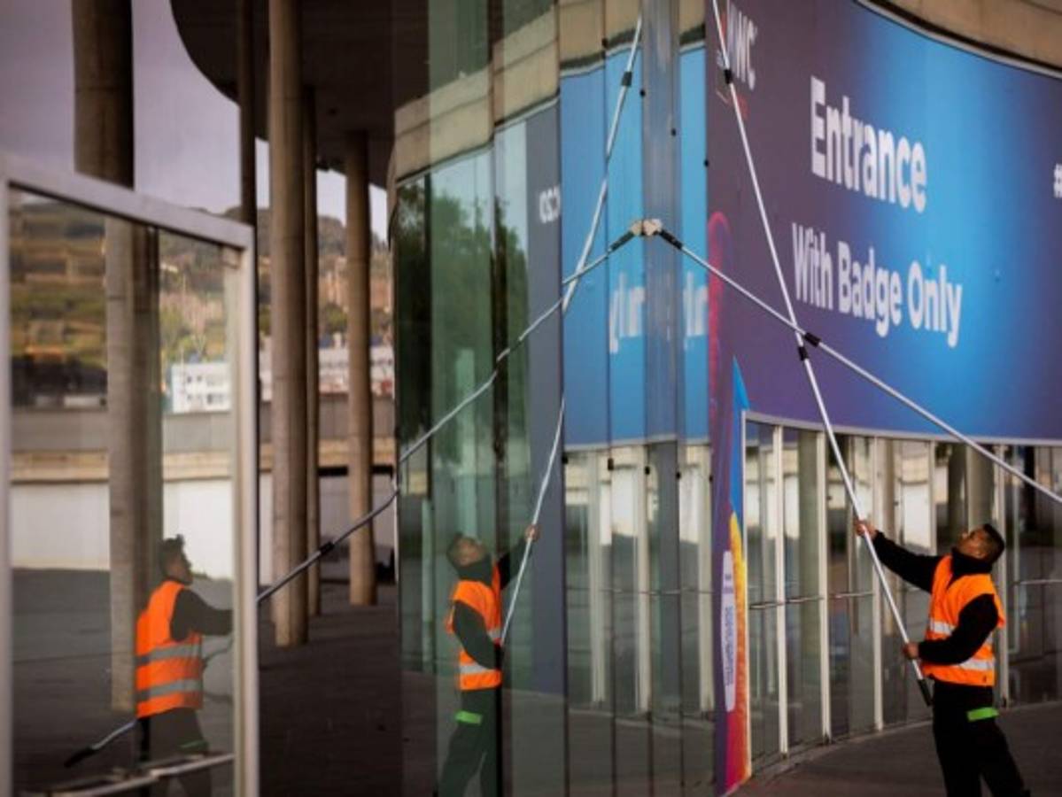 Cancelan feria tecnológica en Barcelona por el coronavirus