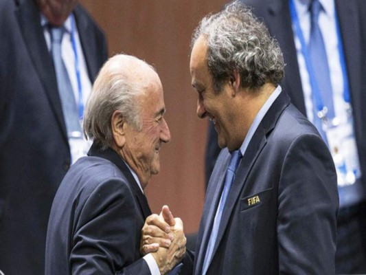 Platini y Blatter cerca de un proceso en Suiza, según la fiscalía