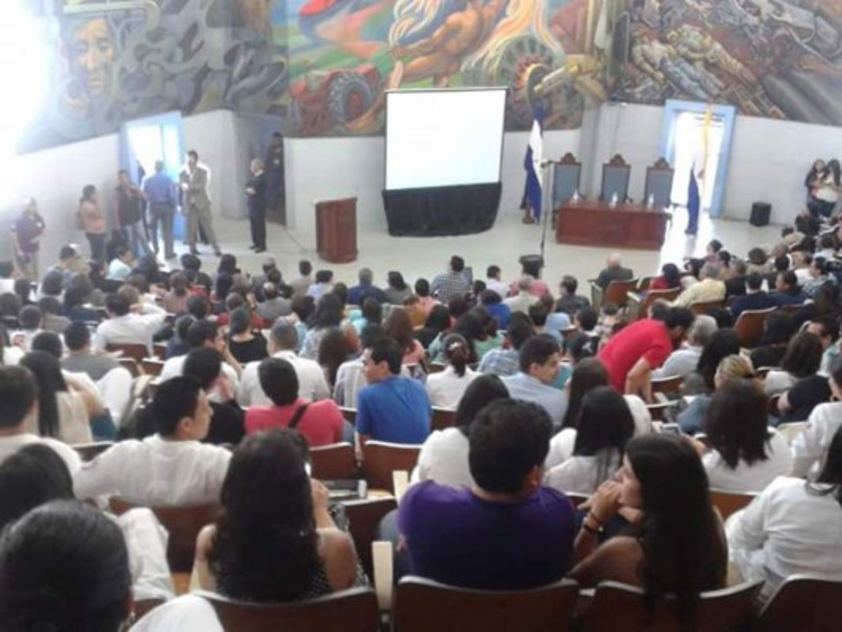 Aspirina no debe indicarse como preventivo de cáncer