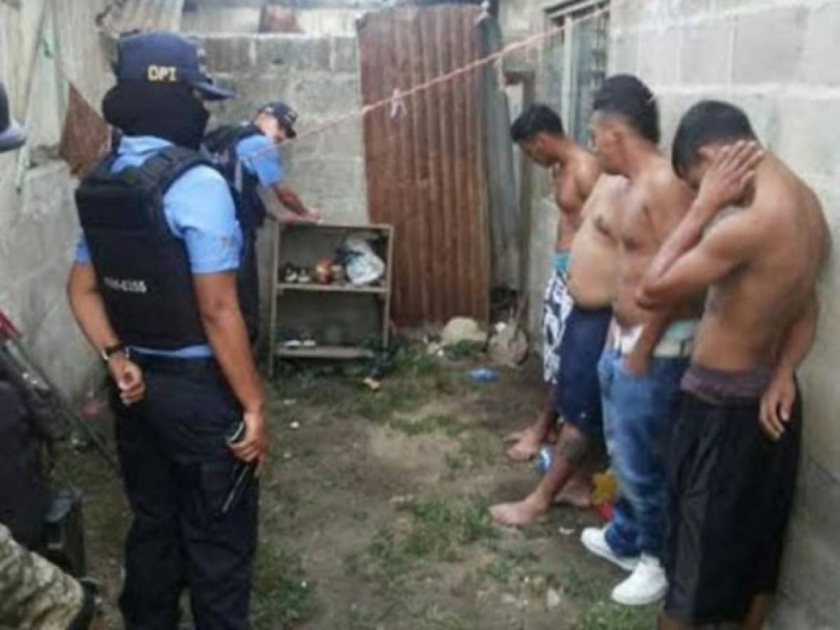 Realizan allanamientos en el sector de la Rivera Hernández en busca de armas y drogas