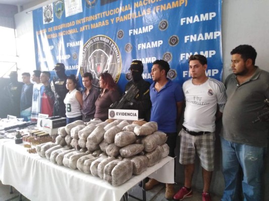 Hasta con una app vigilaban la actividad de la Policía Nacional