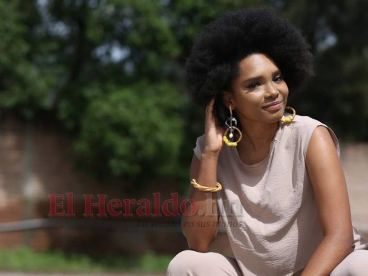 Aunque ha tenido altibajos en sus encrucijadas, la idea de crear un mejor país lleno de oportunidades y preservando la cultura que tanto la distingue, ella sigue luchando para que se respete tanto los derechos como la cultura garífuna.