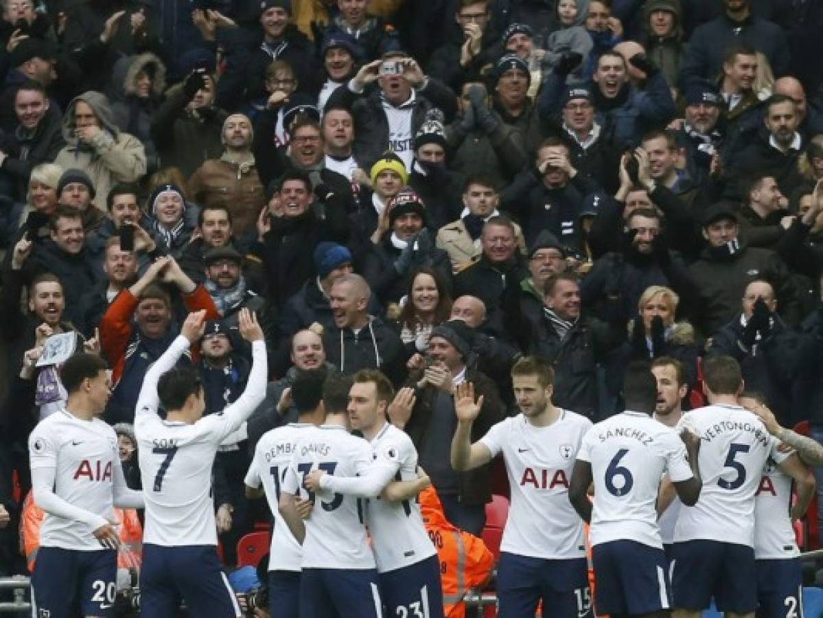Tottenham se lleva el derbi ante el Arsenal con gol de Kane (1-0)