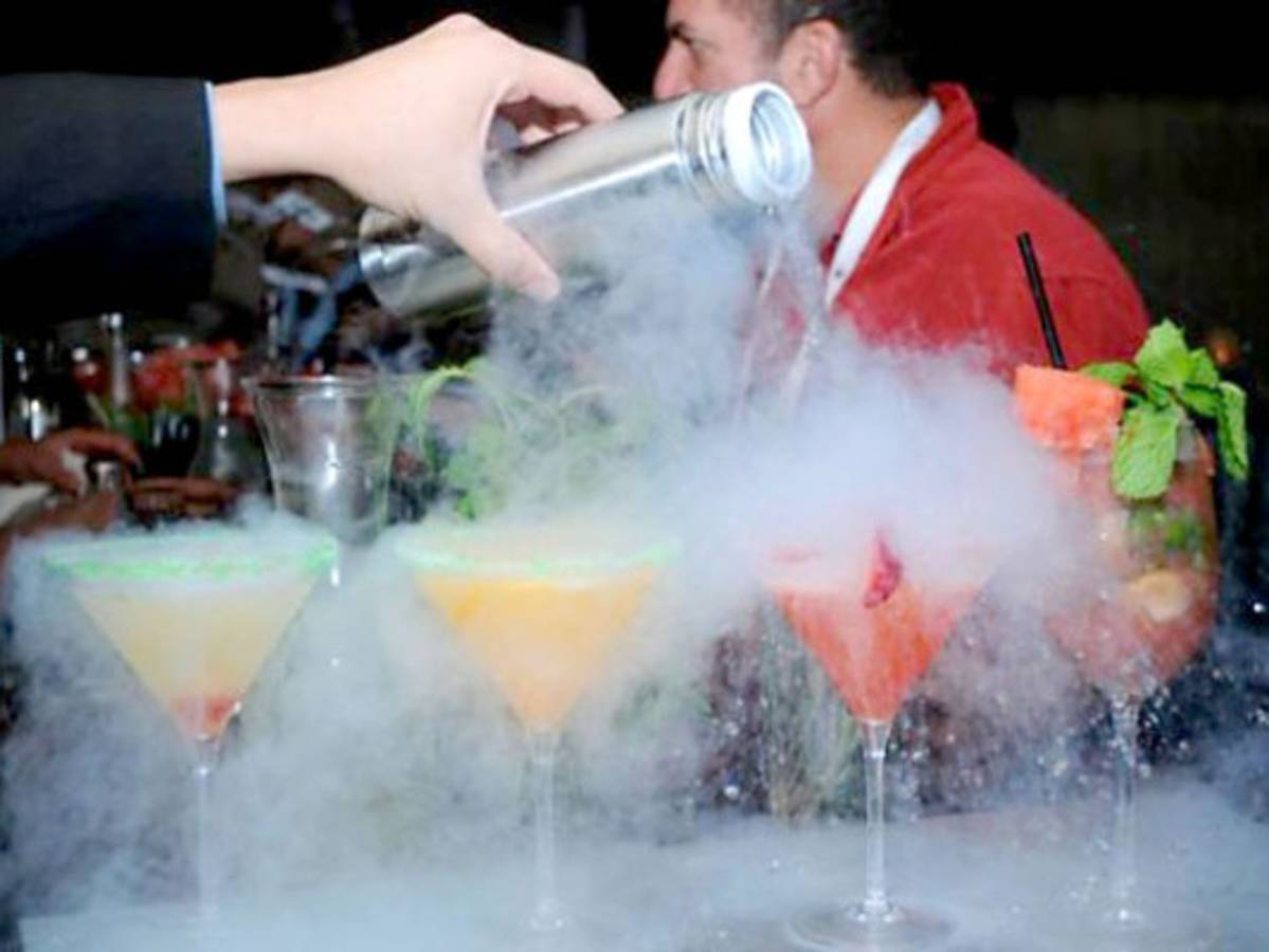 Le extirpan estómago