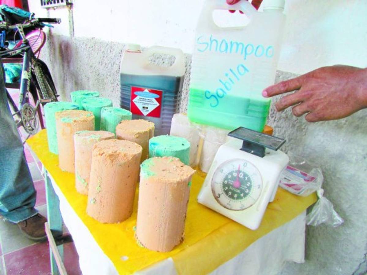 Un proyecto campesino cautiva a estudiantes de agronomía