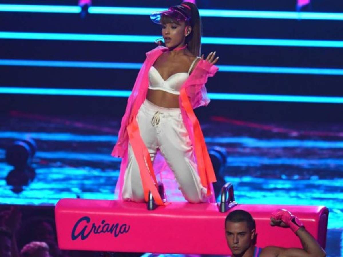 Ariana Grande visita en el hospital a las víctimas del atentado en Manchester Arena