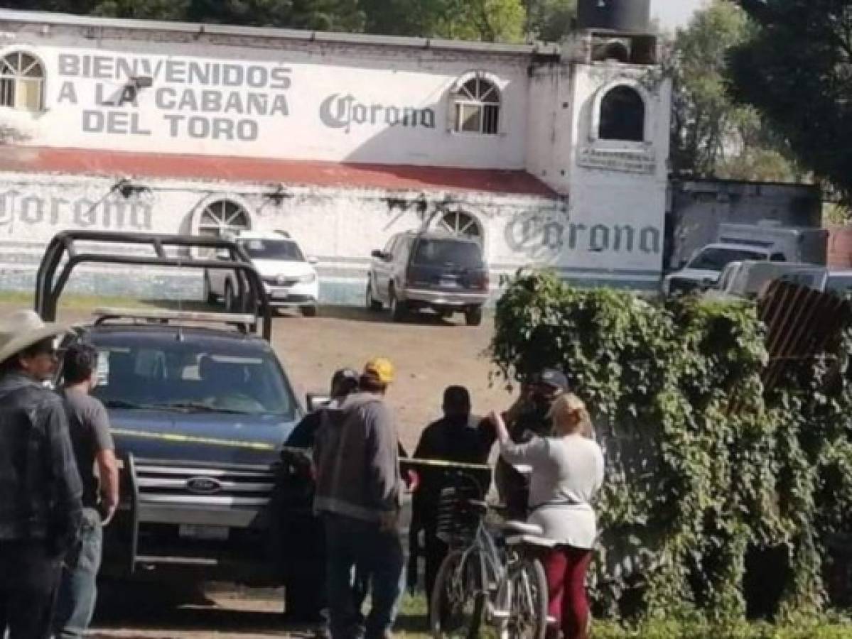 Once muertos deja ataque armado en bar del centro de México  