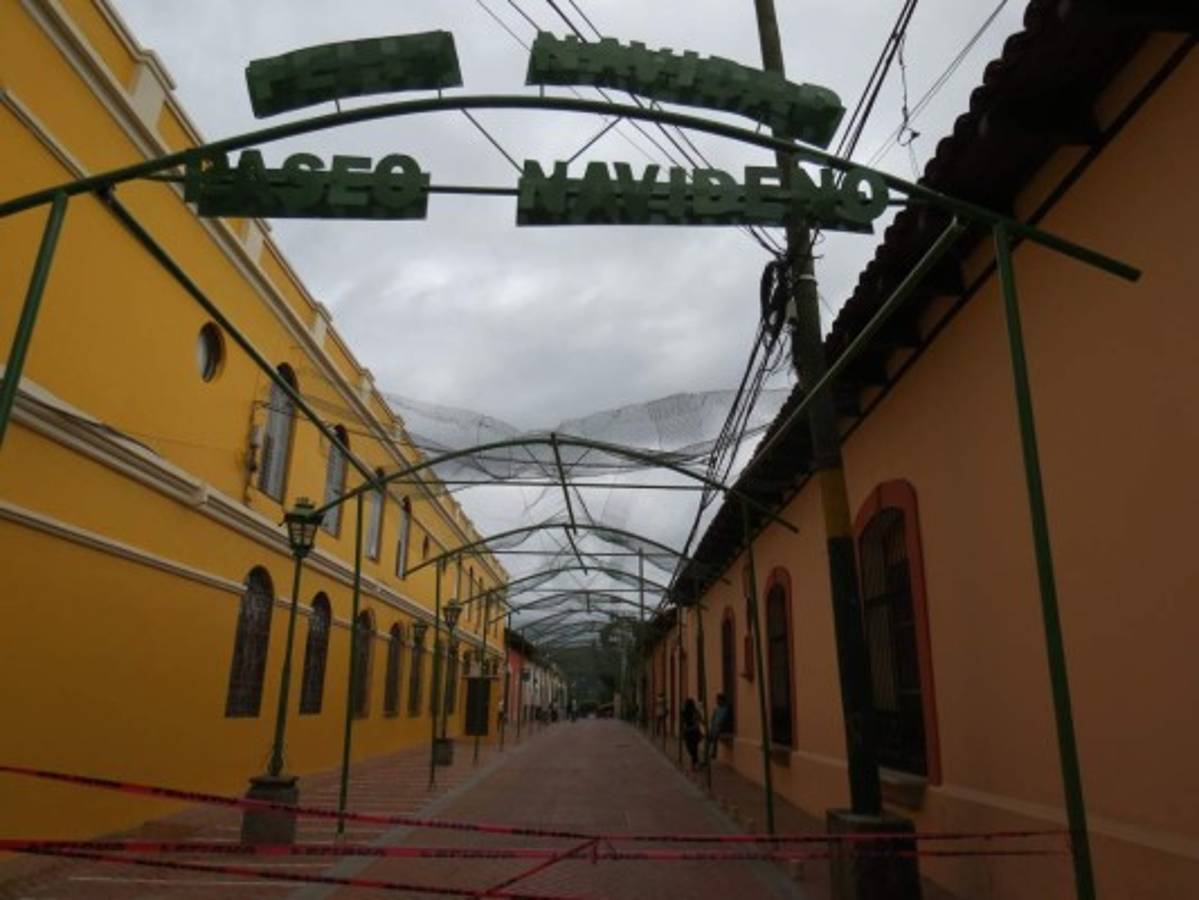 Jóvenes campeones de robótica participan en competencia mundial