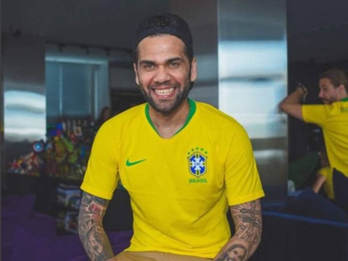 Instagram: Dani Alves dedica romántico mensaje de aniversario a su esposa Joana Sanz