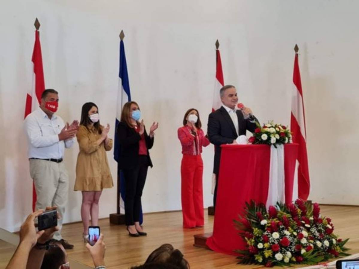 Yani Rosenthal acepta reunirse con Xiomara para hablar de la alianza de oposición