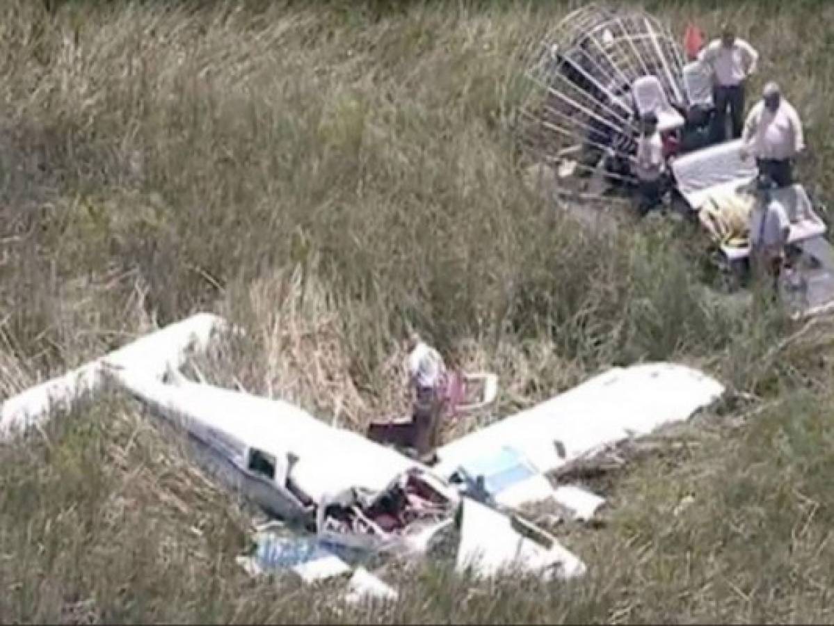 Mueren tres personas en choque de dos avionetas sobre pantanos de Florida