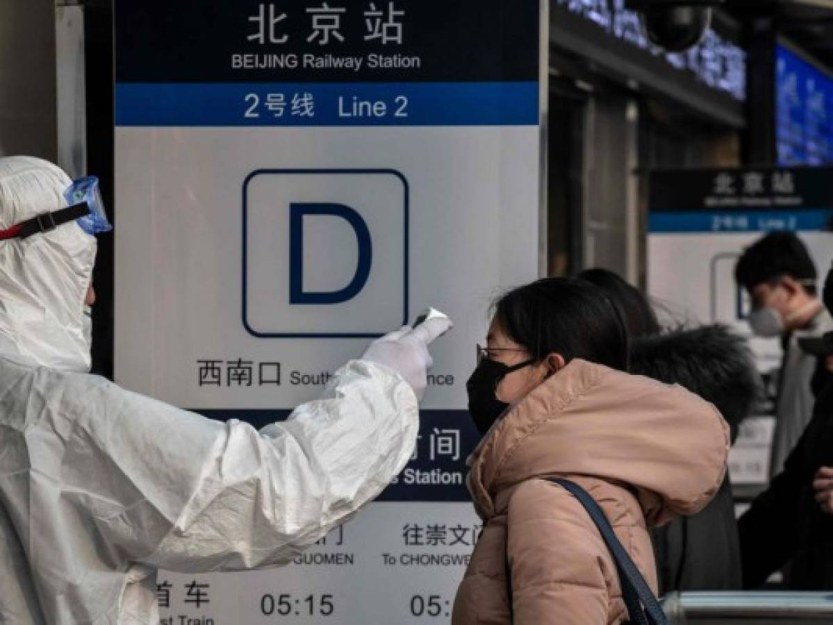 En los aeropuertos cada vez son más estrictos los controles. Foto AFP