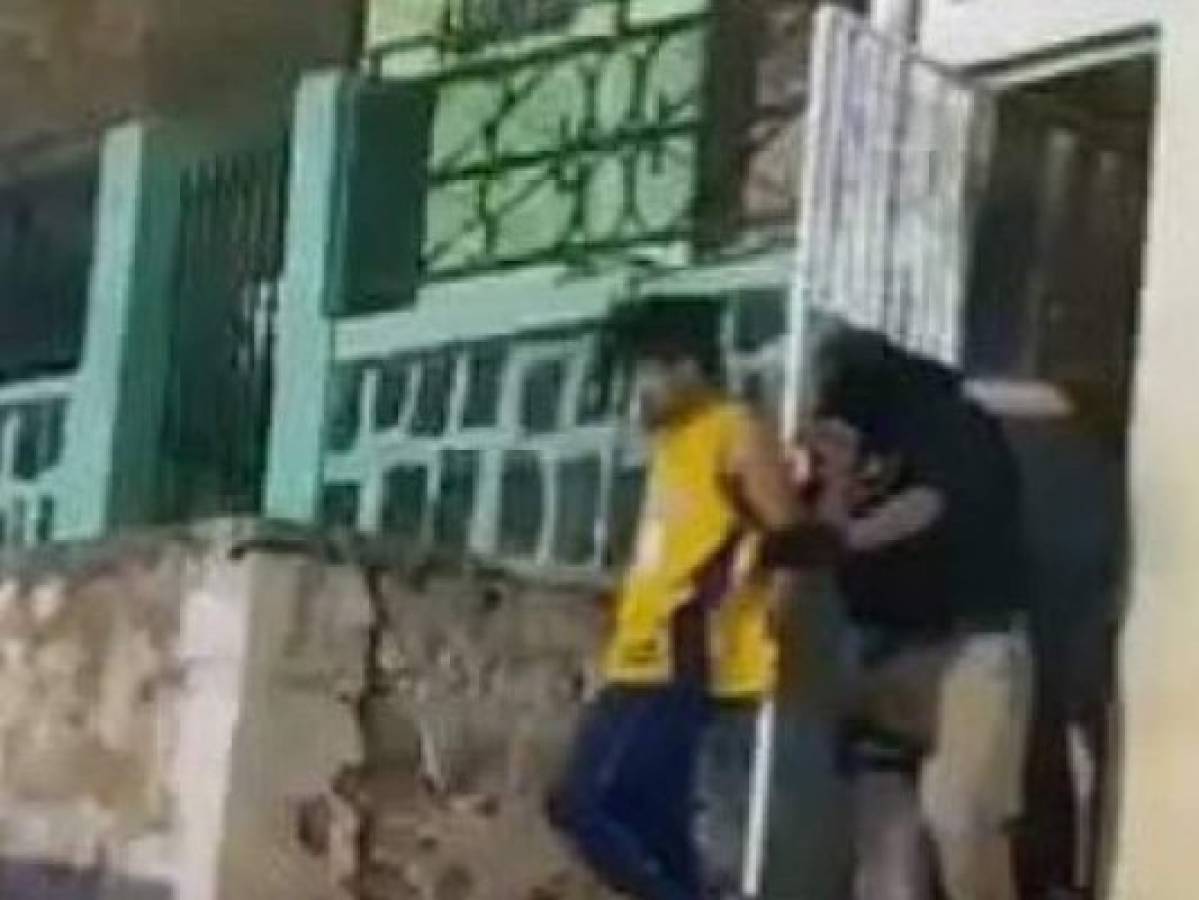 Vídeos vinculan a supuestos miembros de entes de seguridad con violentos asesinatos en Honduras
