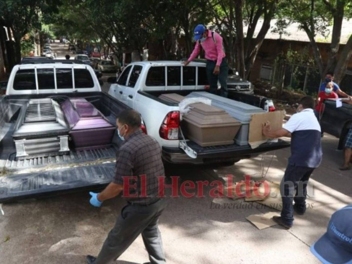 Retiran los cuerpos de víctimas de la masacre en San Jerónimo, Comayagua