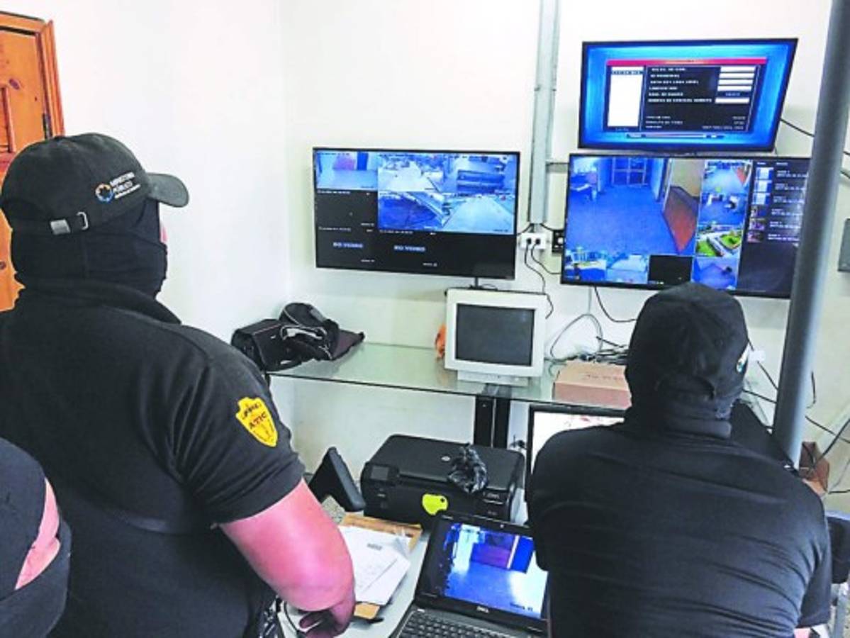 Honduras: Exdirectores de la Penitenciaría Nacional de Támara se presentan a declarar a la Fiscalía