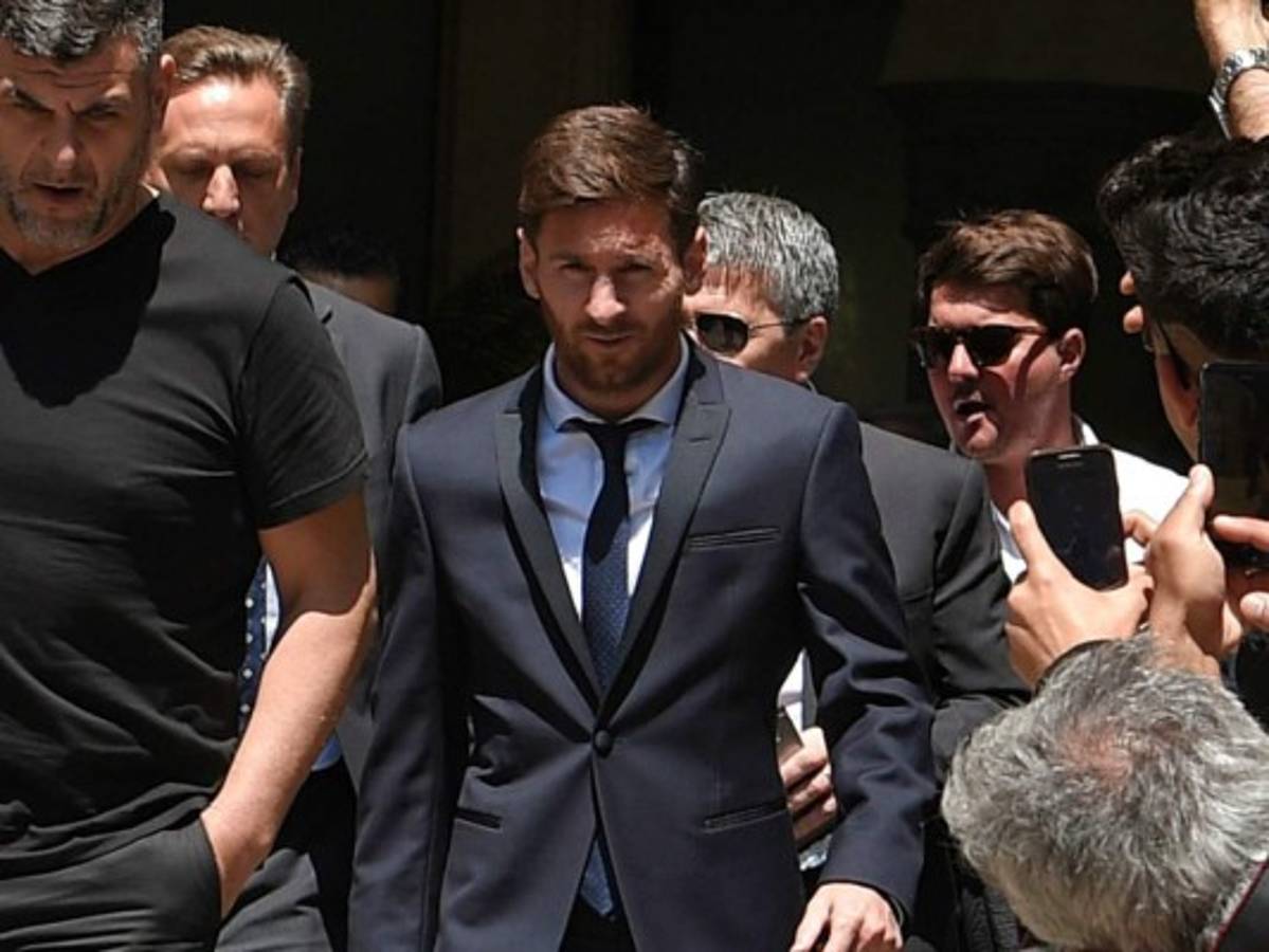 ﻿La fiscal exime a Messi de fraude fiscal pero culpa al padre