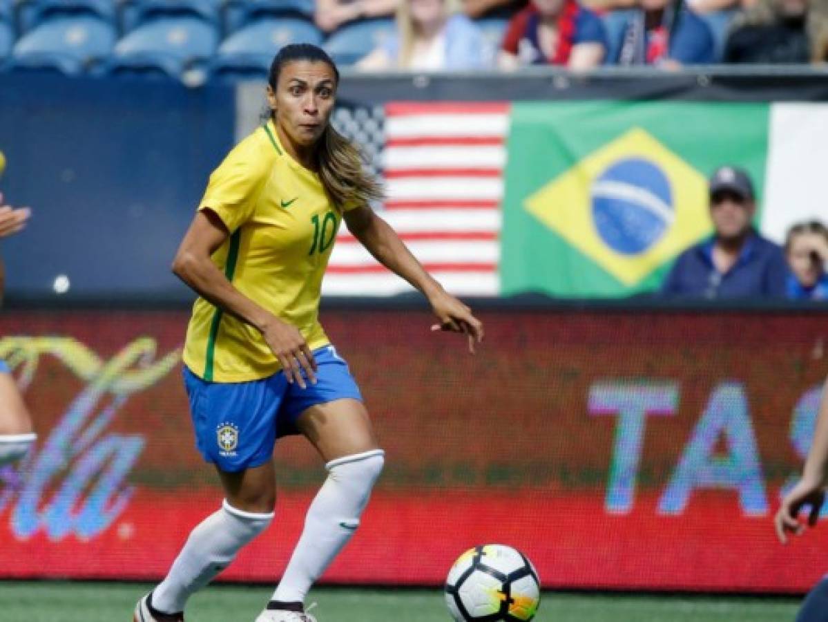 Marta, la futbolista brasileña, dio positivo a coronavirus