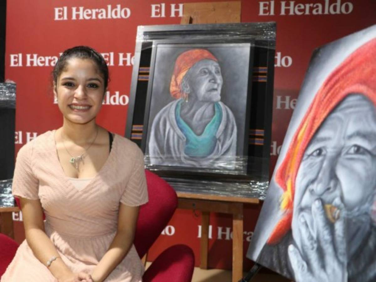 Ariana Gale, joven que desea pintar una nueva Honduras que fortalezca la identidad nacional