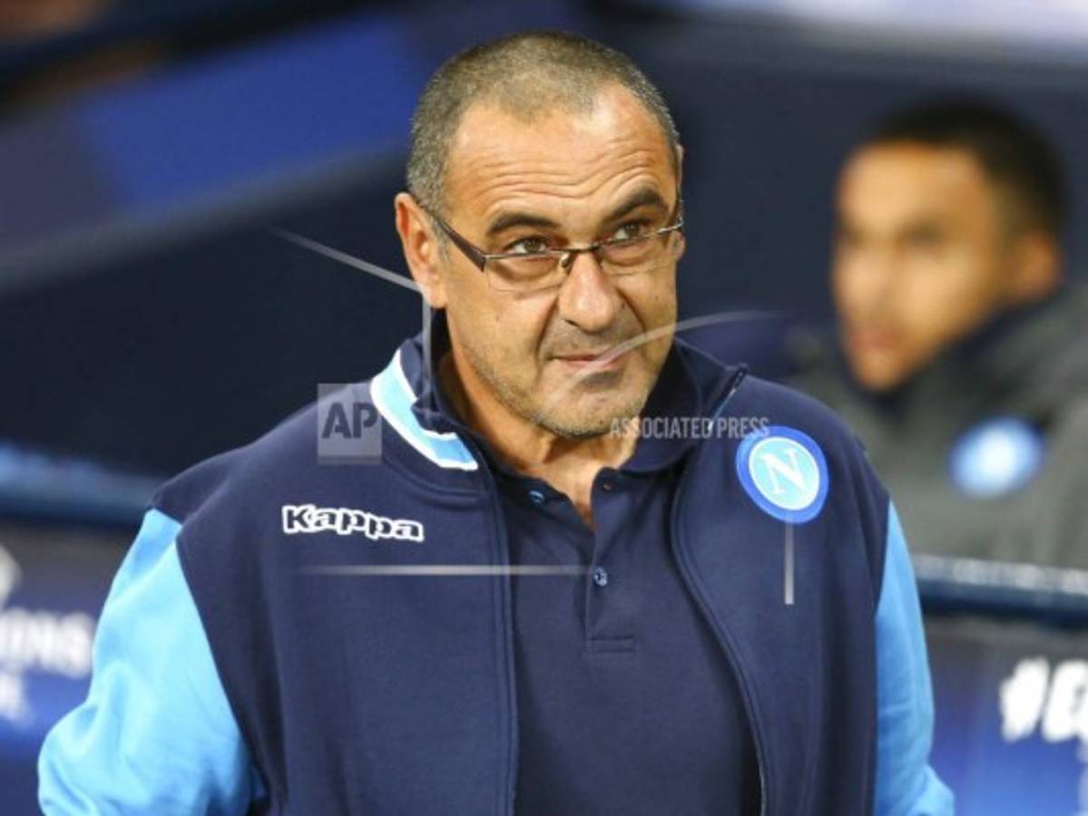 Chelsea firma por tres años a Maurizio Sarri como su nuevo entrenador