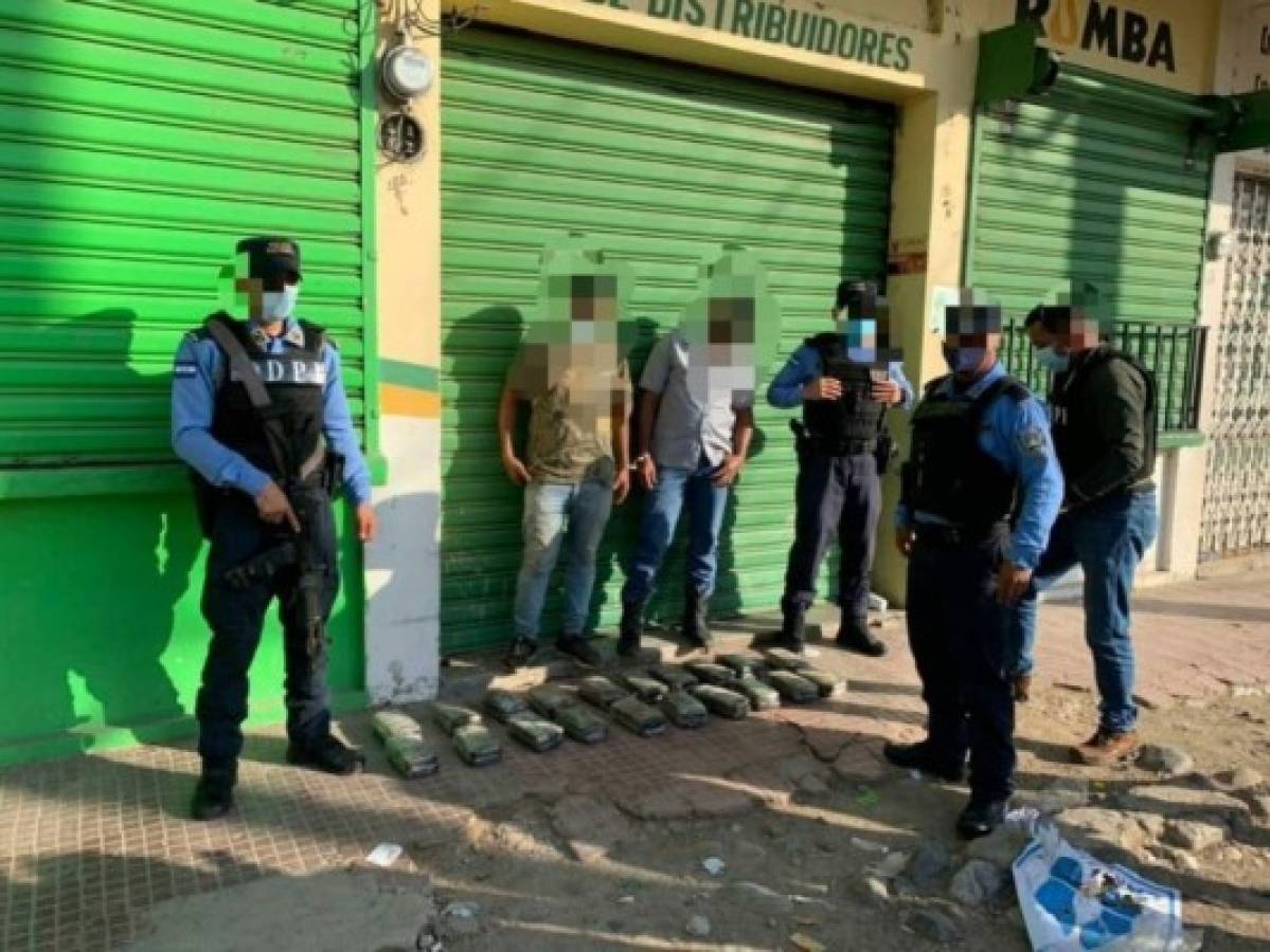 Con droga detienen a dos hombres en La Entrada, Copán