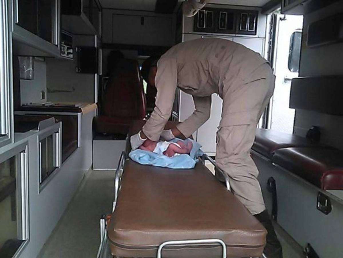 Siguatepeque: Encuentran bebé en solar baldío