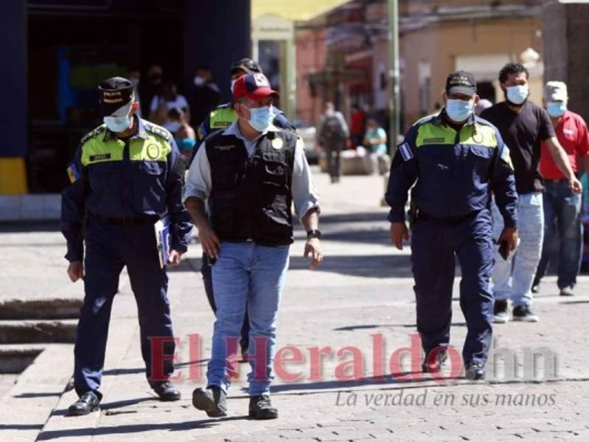 El casco histórico de la capital es una de las zonas de prioridad de la Policía Municipal donde a diario se dispersan unos 50 elementos. Foto: Emilio Flores/El Heraldo