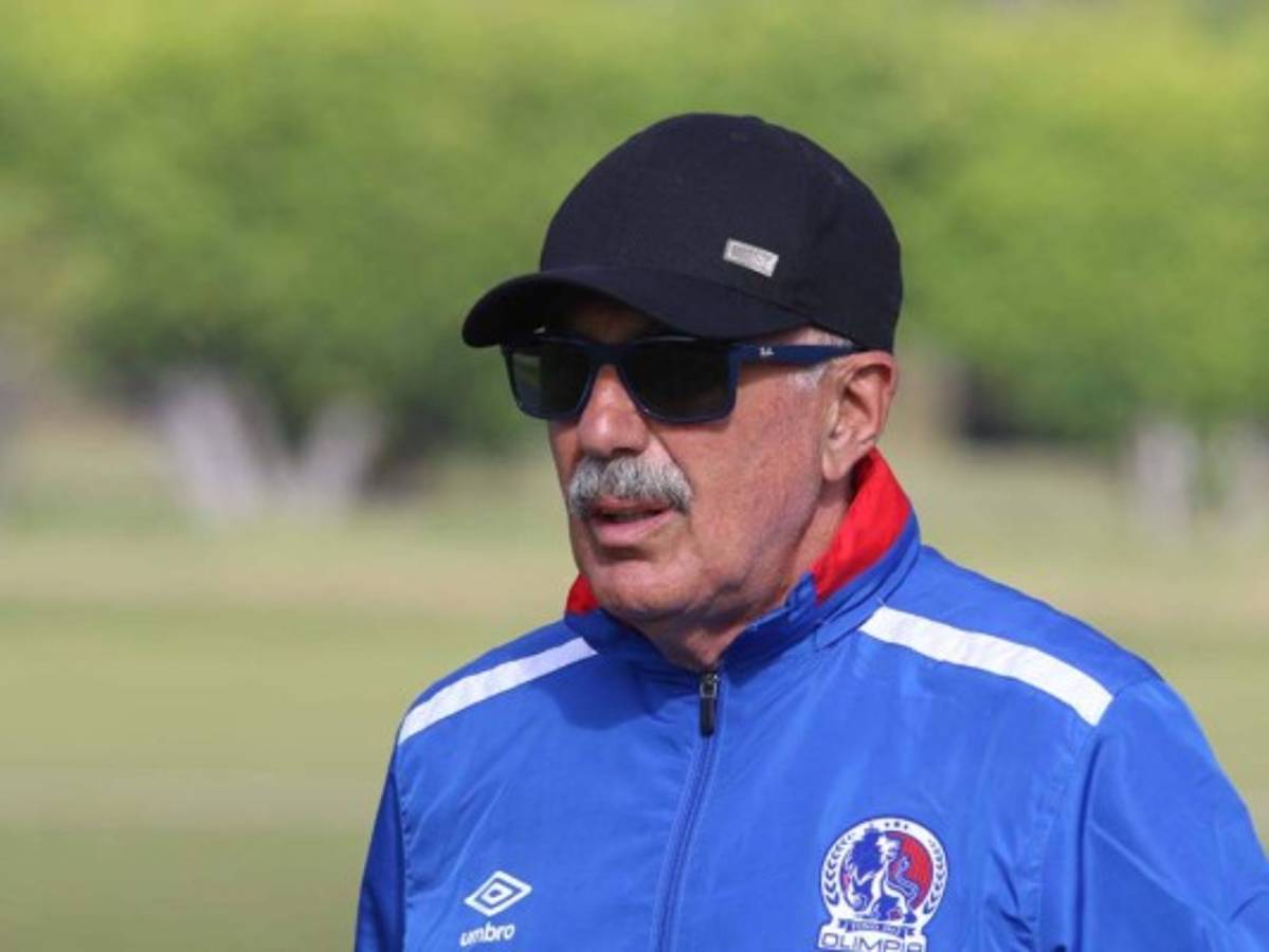 Manuel Keosseián: 'No puedo estar preocupado de lo que pase en Marathón'