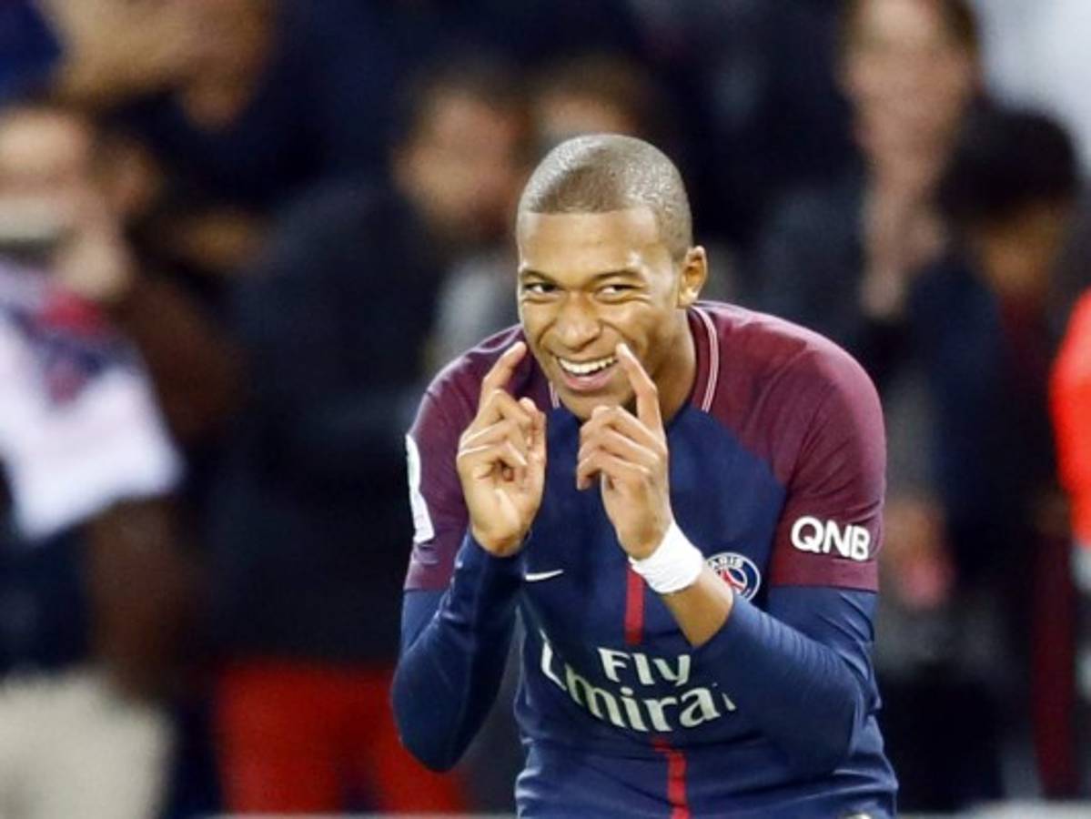 Mbappé 'podría ganar el Balón de Oro', dice Matuidi