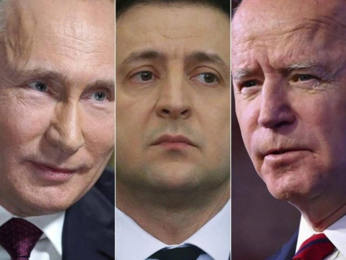 Biden dice al presidente de Ucrania que EEUU 'responderá con decisión' si Rusia la invade
