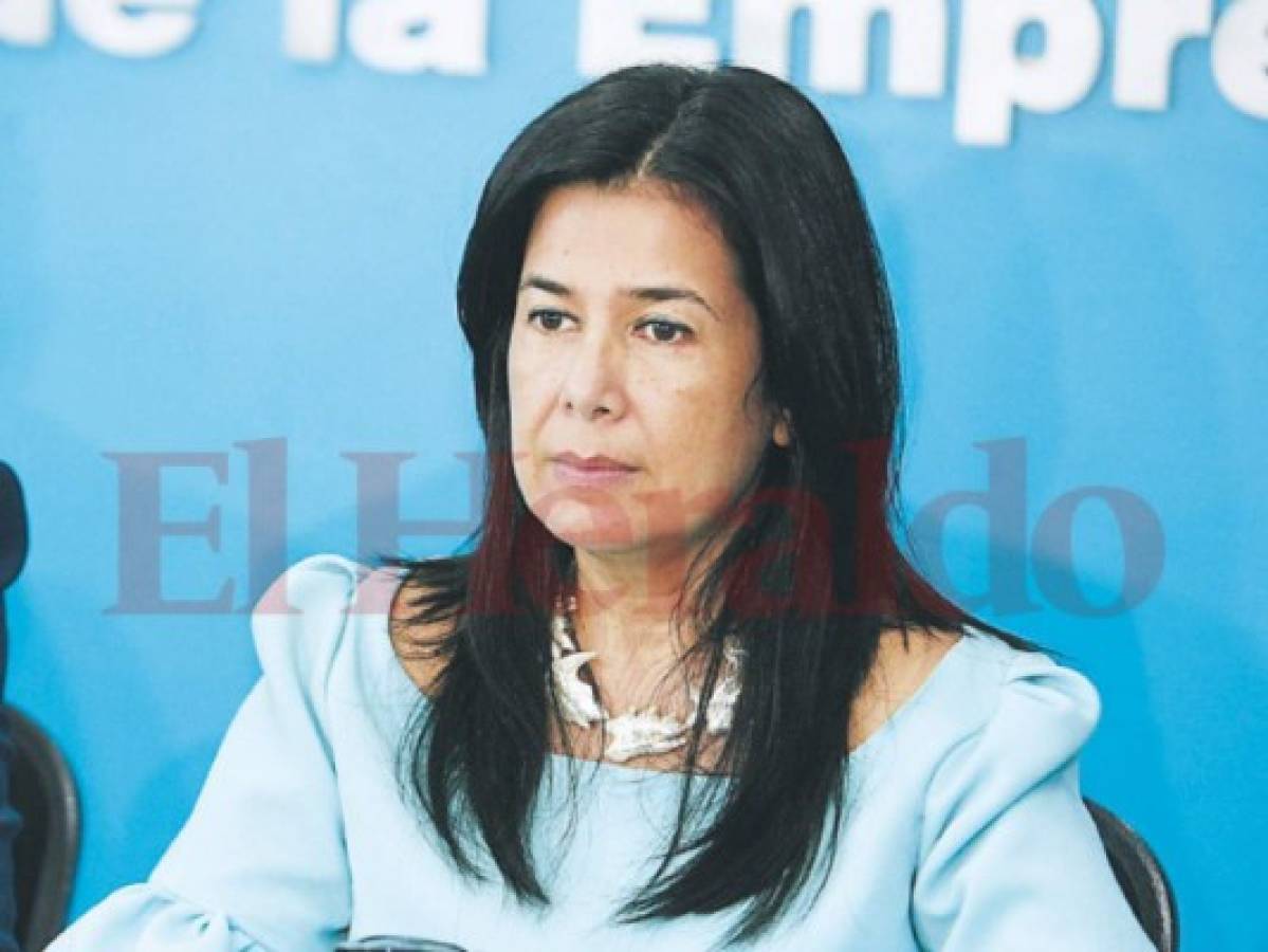 Miriam Guzmán, titular del SAR: 'No hay espacio para subir ni para bajar impuestos'