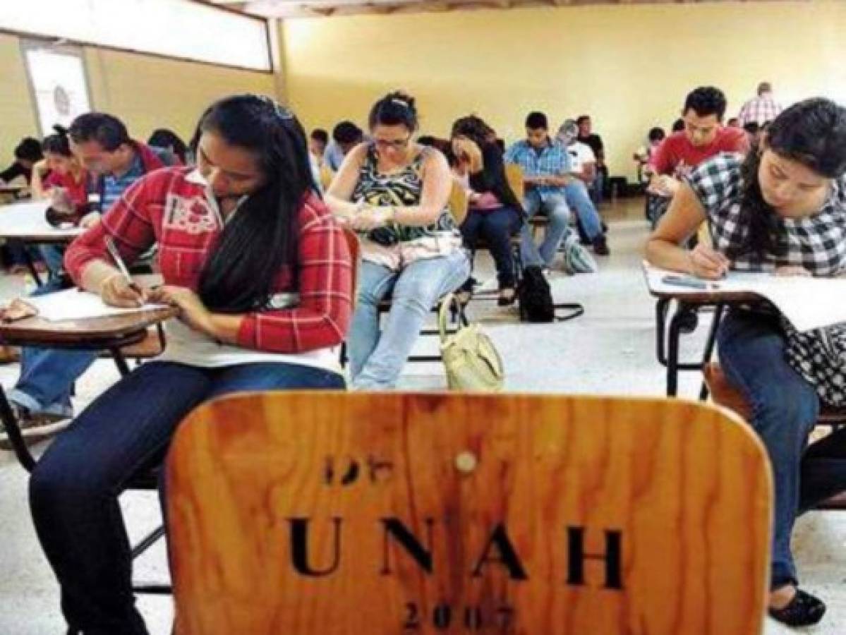 Aplicarán examen a 900 aspirantes de posgrado de UNAH