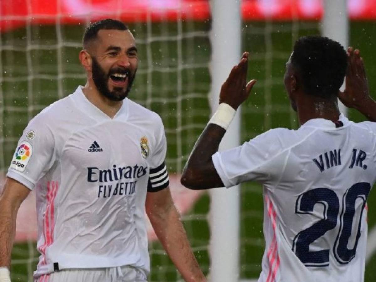 El Real Madrid gana 2-0 al Eibar y se sube al segundo puesto liguero  