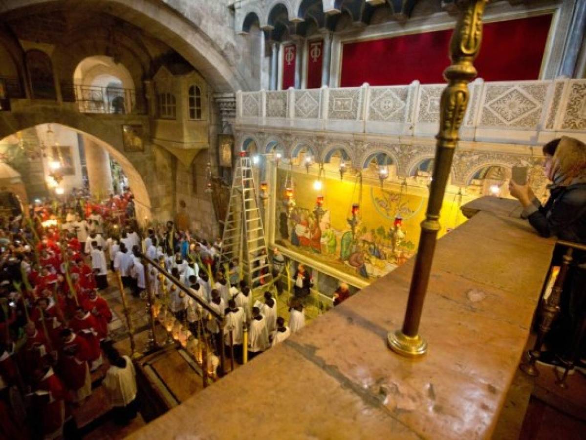 Peregrinos acuden a Tierra Santa para Domingo de Ramos