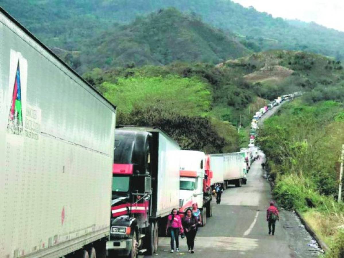 Honduras: Fuertes pérdidas dejó a exportadores paro en la aduana El Poy