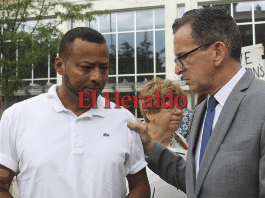 Estados Unidos aplazan deportación de hondureño por trasplante