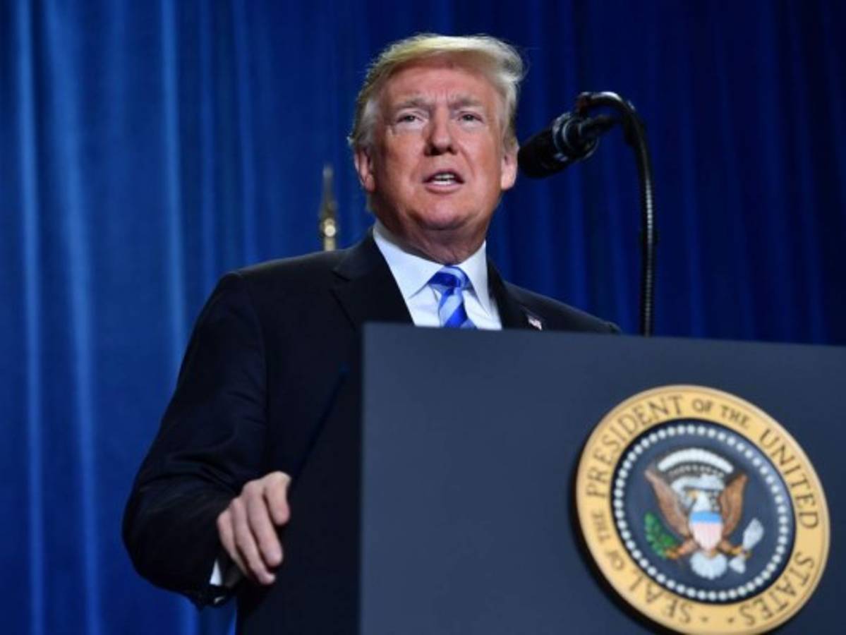 Donald Trump a caravana de migrantes: 'Si quieren, apliquen a la ciudadanía'