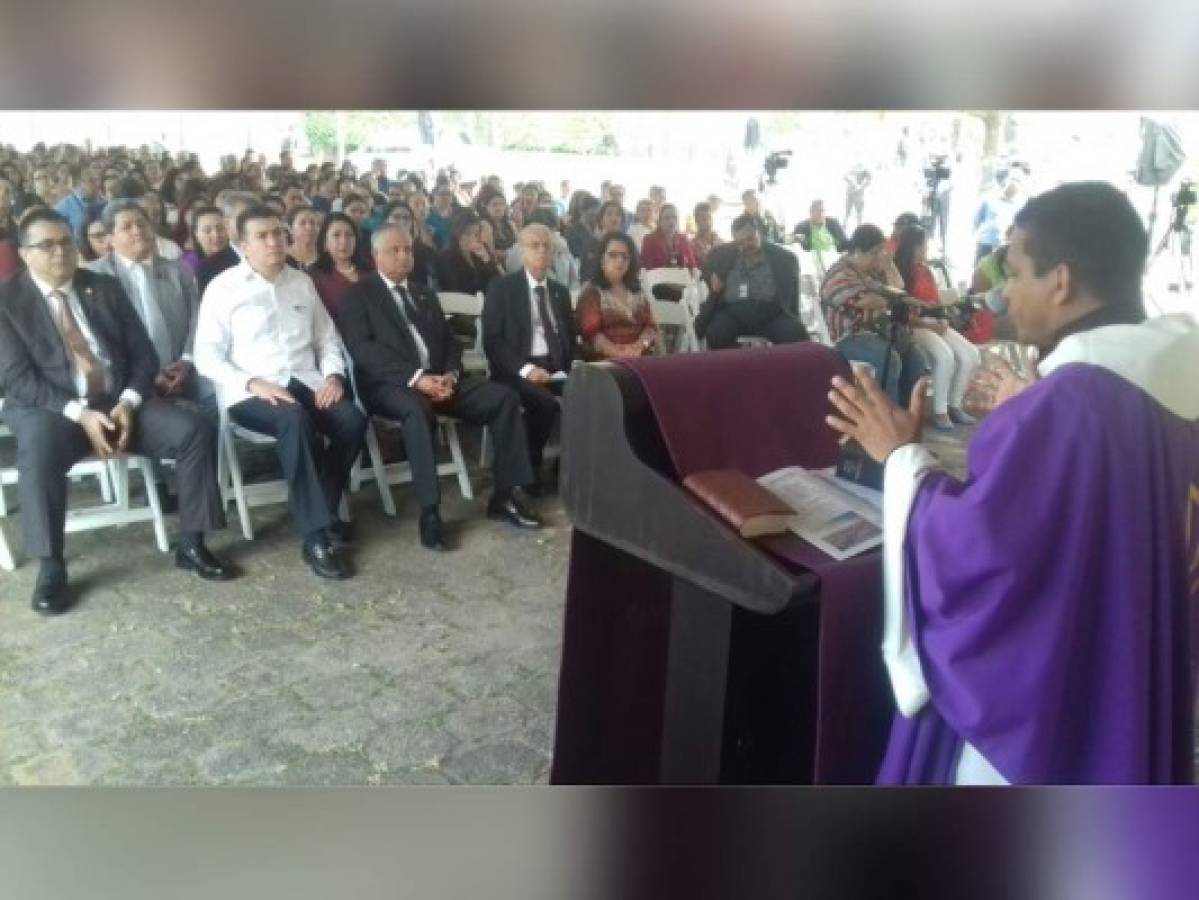 Miles de creyentes conmemoran Miércoles de Ceniza en Honduras