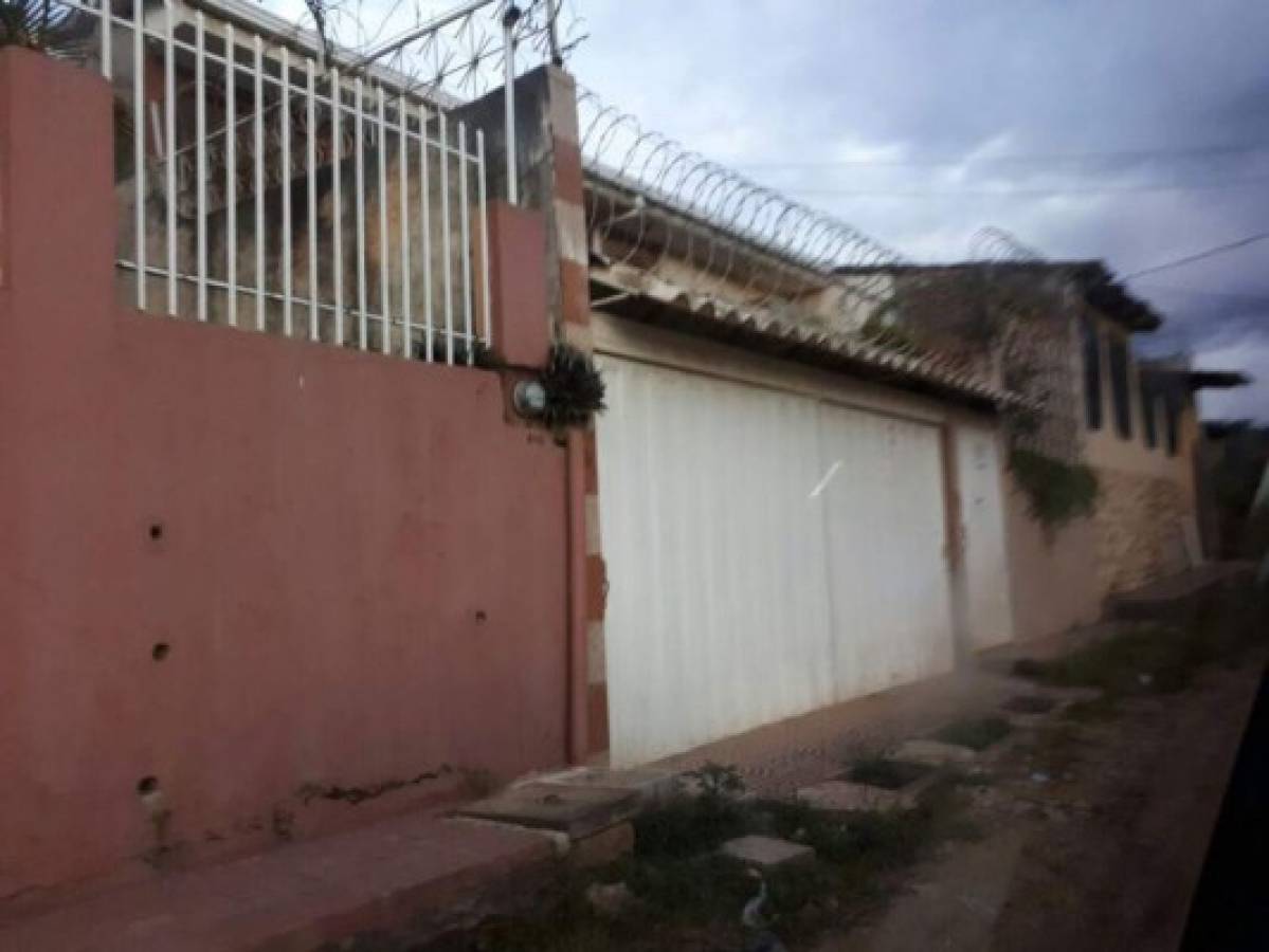 Esta residencia era alquilada por los pandilleros tras fugarse junto a otros 16 de la cárcel de Támara. (Foto: MP/ El Heraldo Honduras/ Noticias de Honduras)