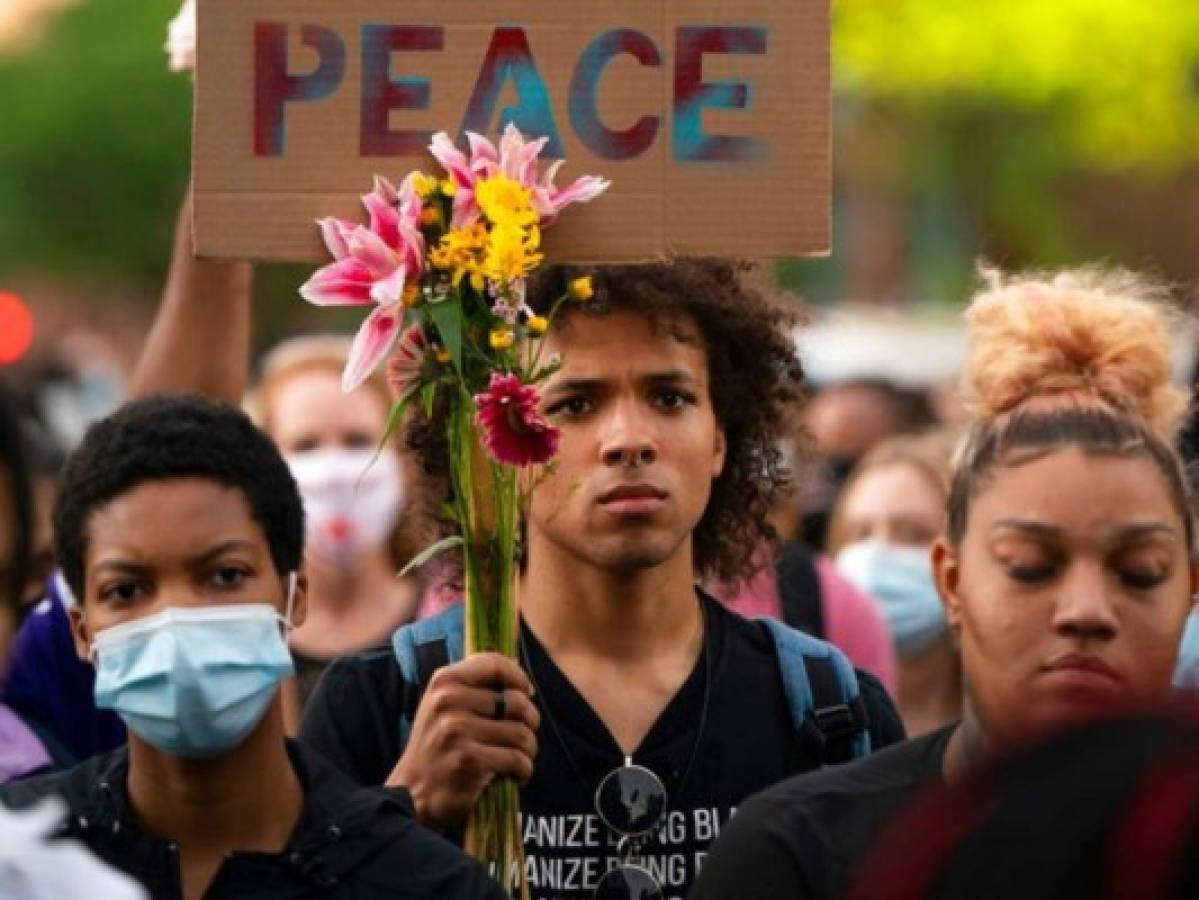EEUU: Marcha conmemora un año de la muerte de George Floyd
