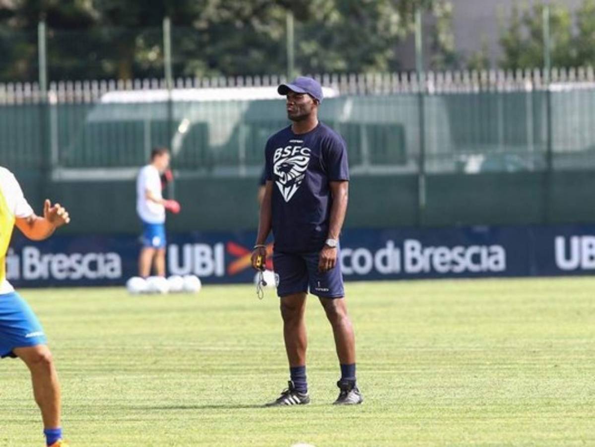 Las primeras fotos del Rey David Suazo entrenando al Brescia de Italia