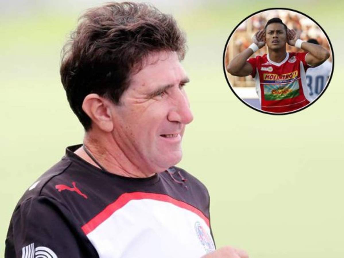 Héctor Vargas: 'Vega no tiene lugar aquí, hay jugadores de buen nivel'