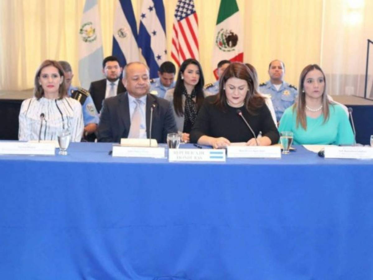 Honduras urge a los Estados Unidos información sobre niños separados de sus padres  