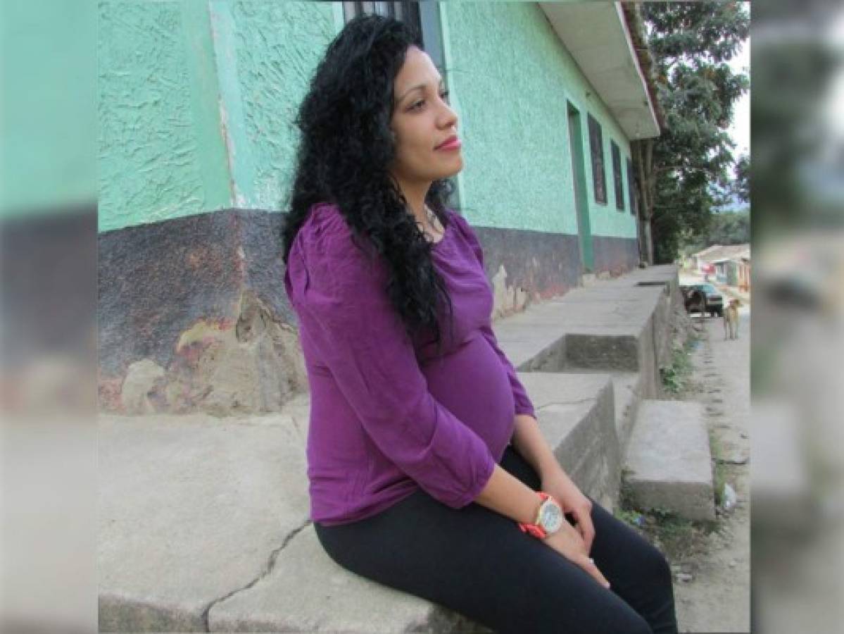 Cinthia Palomo: 'Tengo zika, pero mi bebé está bien”