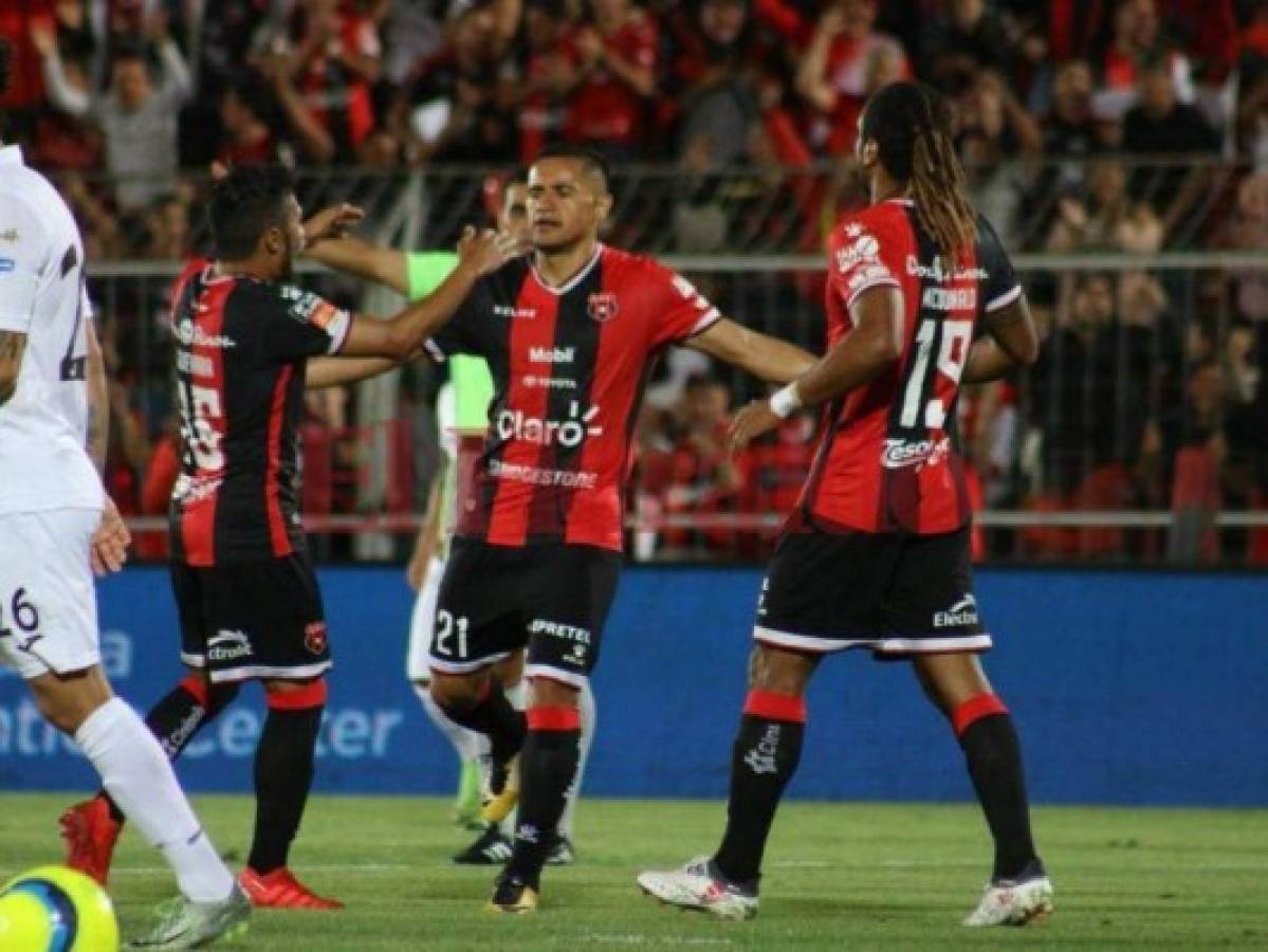 Alajuelense queda fuera de la Liga Concacaf