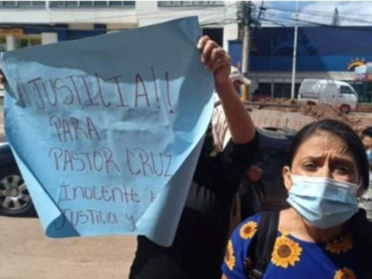 Capturan a pastor hondureño por supuesto cobro de extorsión en Tegucigalpa  